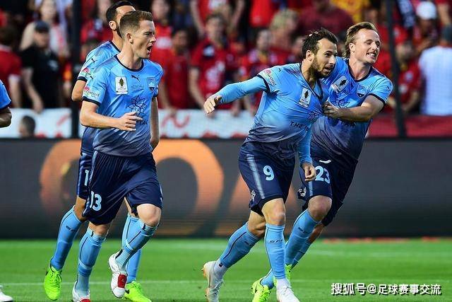 宁波职业足球俱乐部官方：朱宝杰、刘博洋、艾迪等8名球员离队